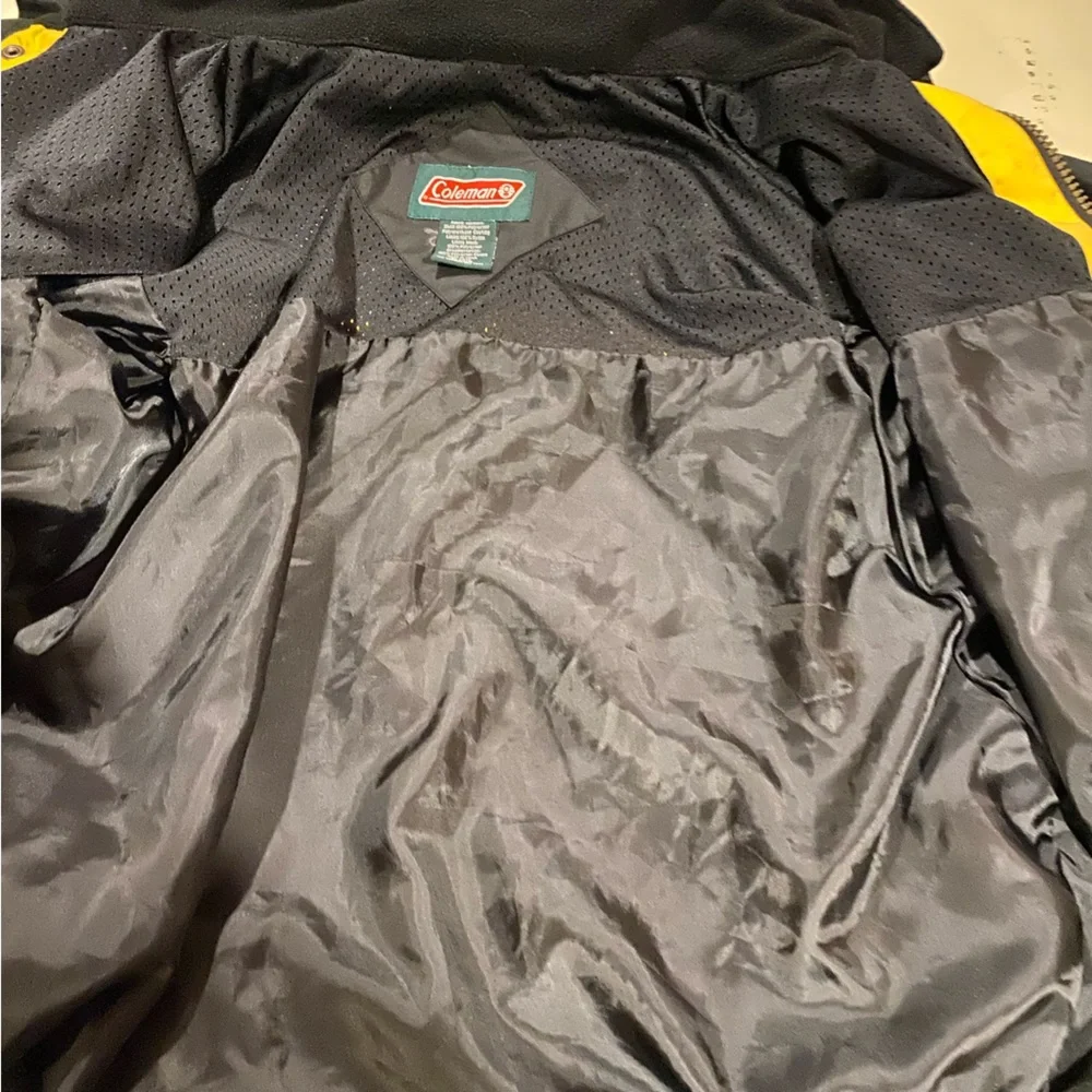 Vintage Coleman Coat Men’s Medium Black Yellow Full Zip Snaps Lined Hooded
